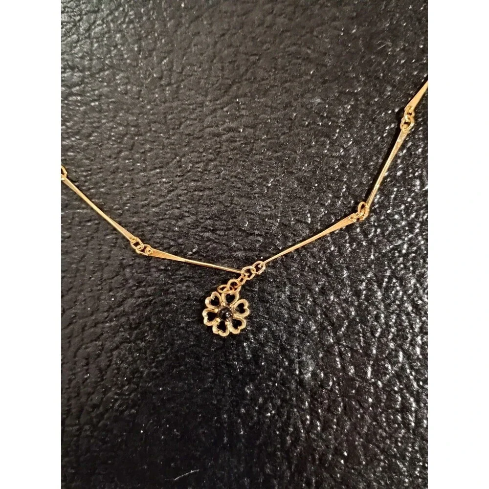 Vintage Gold Tone Flower Necklace With Purple Stone - Picture 2 of 5